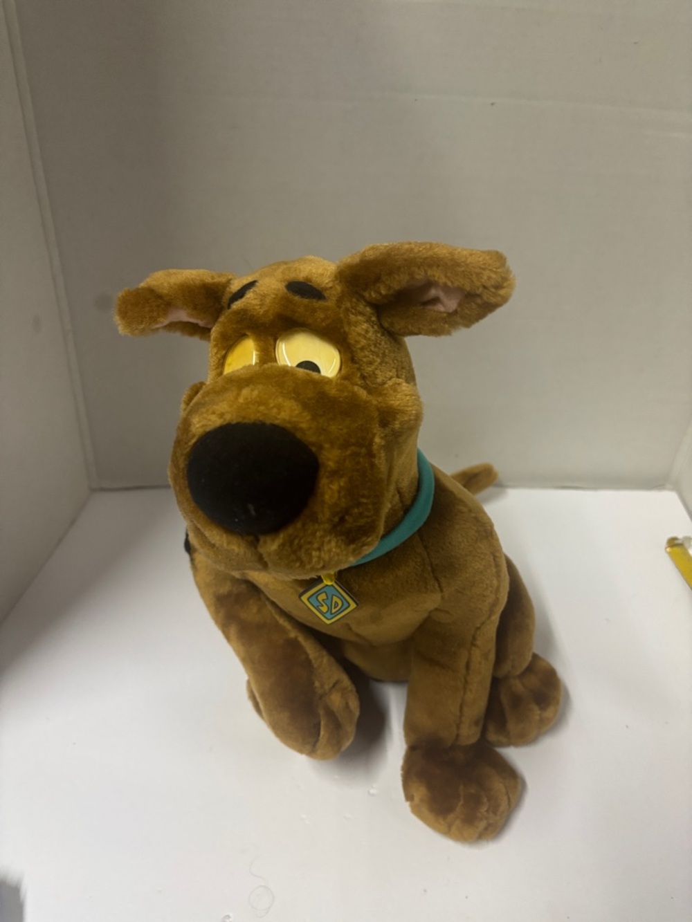 Plush  Scooby Doo 15 inch Dog Toy - Brown with Teal Collar Non tested
